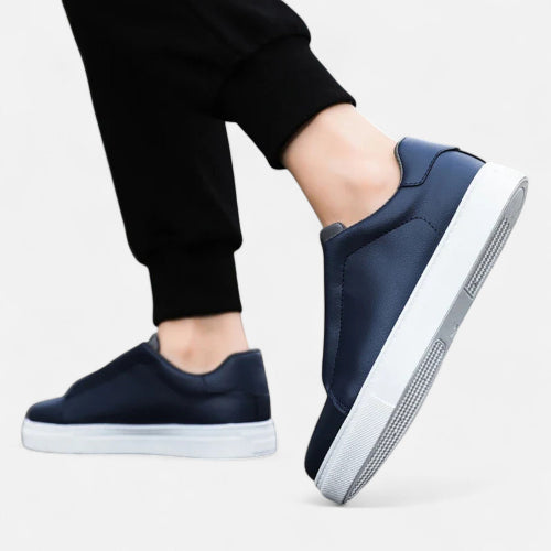 Classic Low Top Sneakers for Everyday Occasions
