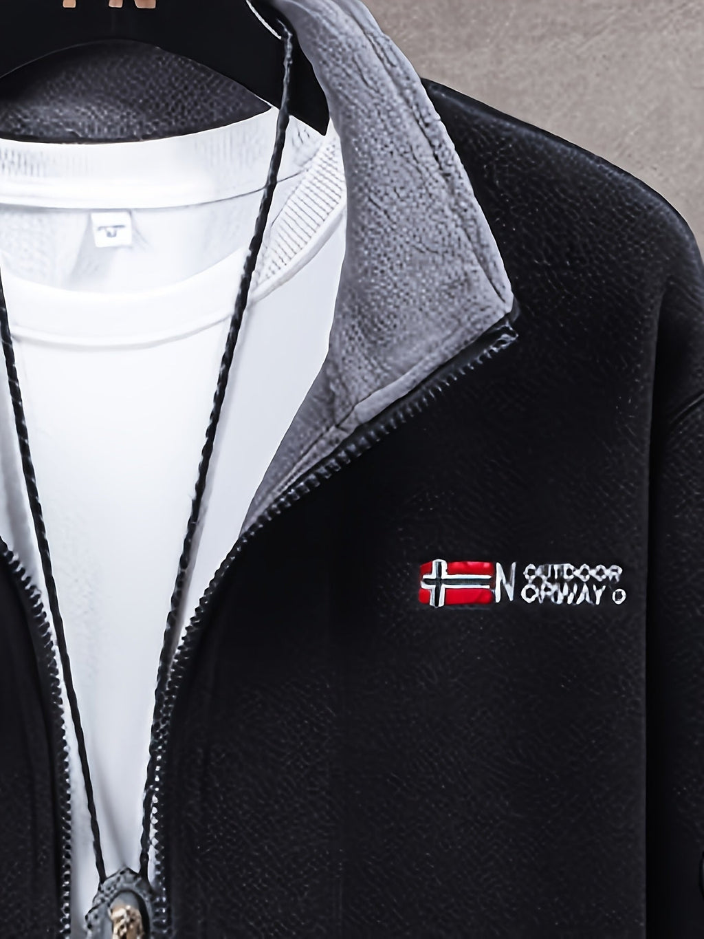 Men's Fleece Jacket for Outdoor Autumn Winter Layering