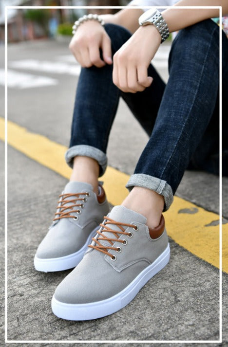 Men's Lace-Up Sneakers for Everyday Wear