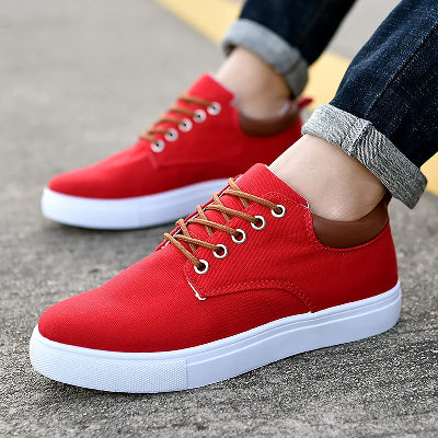 Men's Lace-Up Sneakers for Everyday Wear