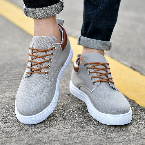 Men's Lace-Up Sneakers for Everyday Wear
