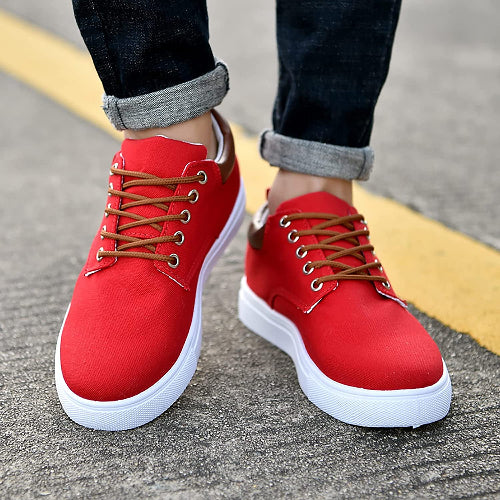 Men's Lace-Up Sneakers for Everyday Wear