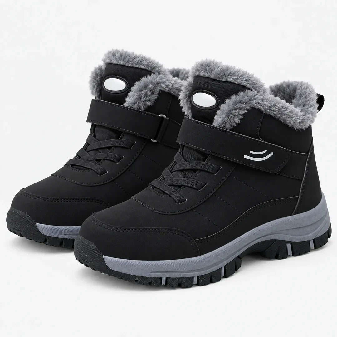 Pair of men's black lined winter ankle boots