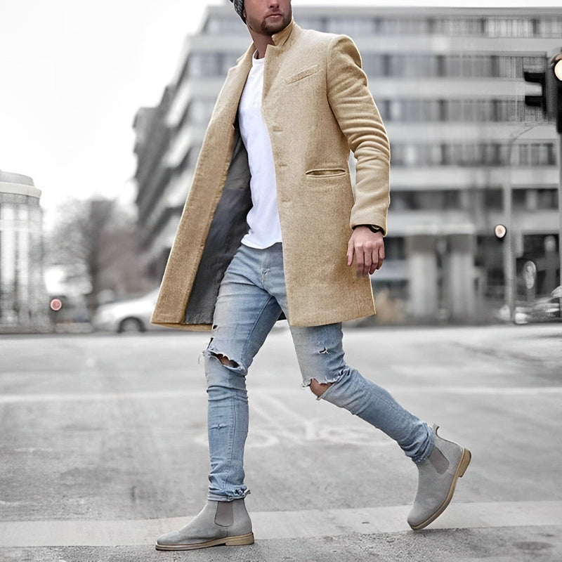 Men's single-breasted long coat in beige