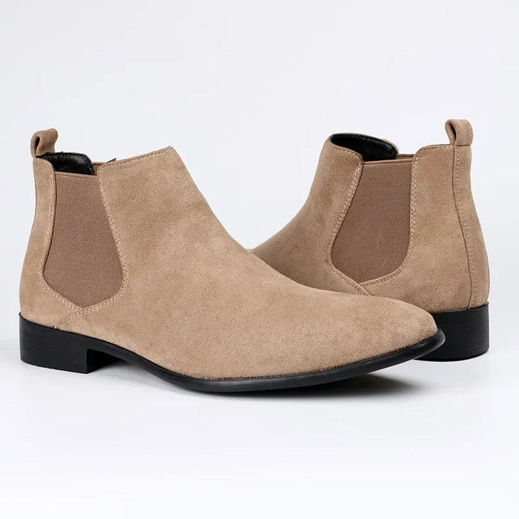 Pair of men's beige Chelsea boots