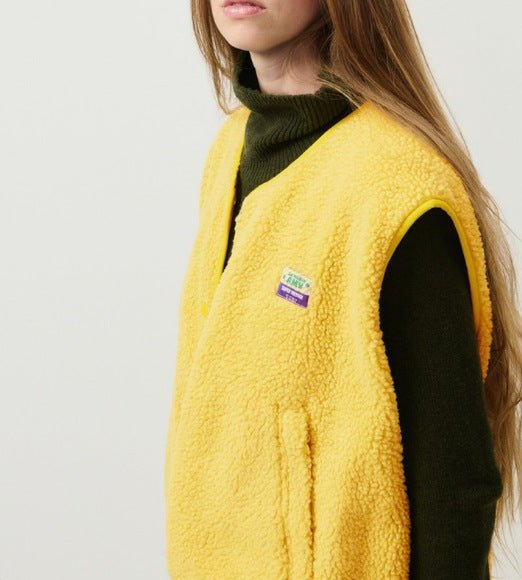 Women's Button Front Vest for Autumn Winter Wear