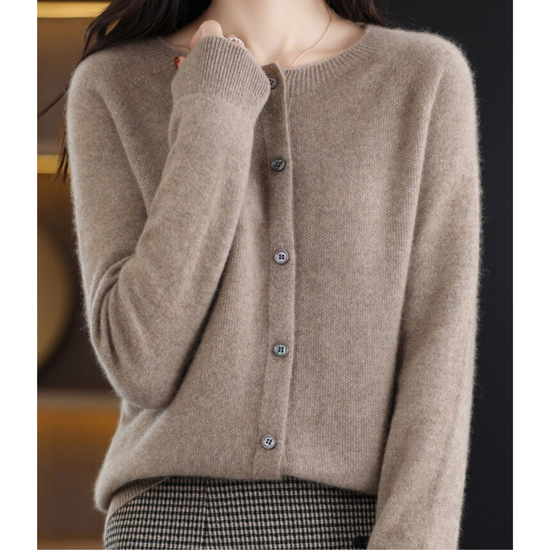 Women's Cardigan for Autumn Winter Layering