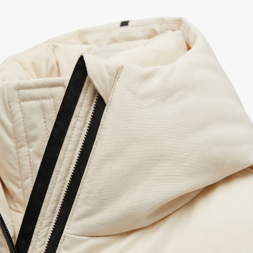 Women's Hooded Puffer Jacket for Winter Wear