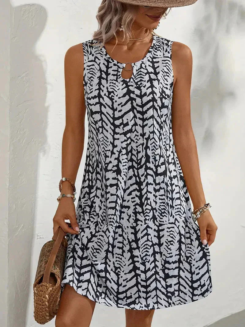 Women's Sleeveless Dress for Warm Season Days
