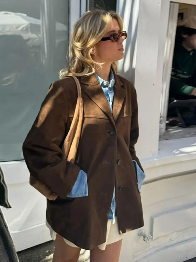 Women's Structured Blazer for Autumn and Winter Styling