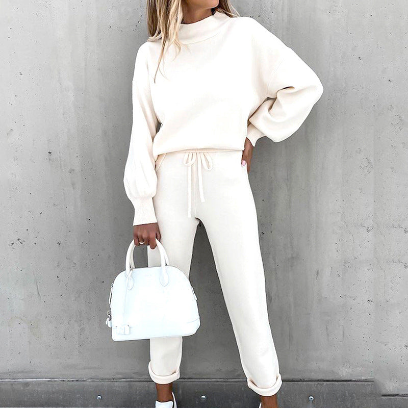 Women's Two-Piece Lounge Set for Relaxed Autumn Days