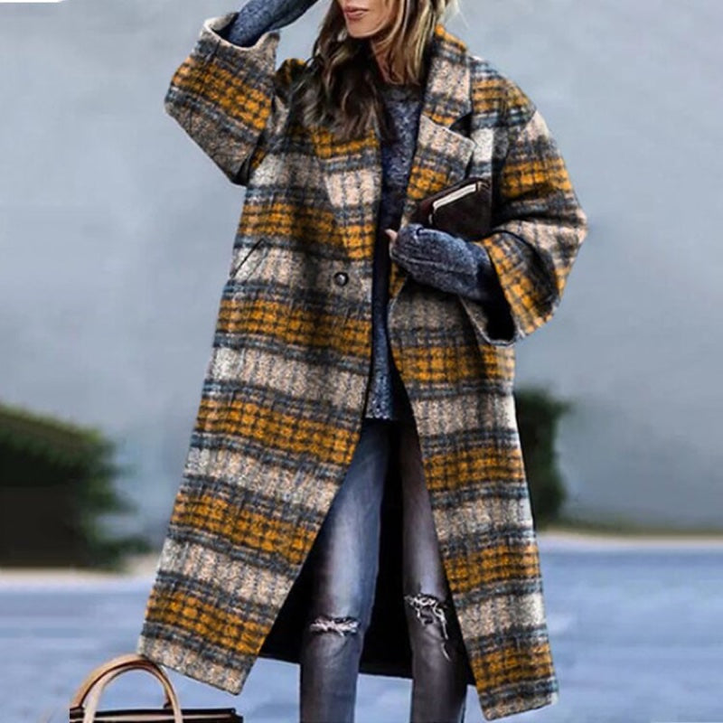 Women's fitted winter coat with notched lapels in reddish brown