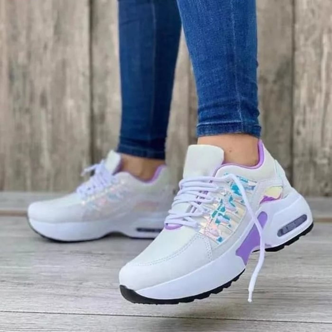 Women's white and purple lace-up sneakers