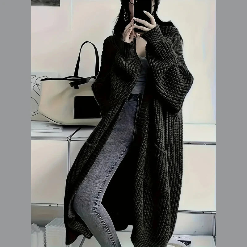 Women's long oversized chunky knit cardigan in black
