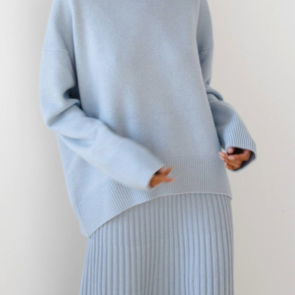 Women's oversized crew neck sweater in light blue