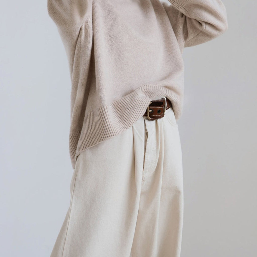 Women's oversized crew neck sweater in beige, view 2