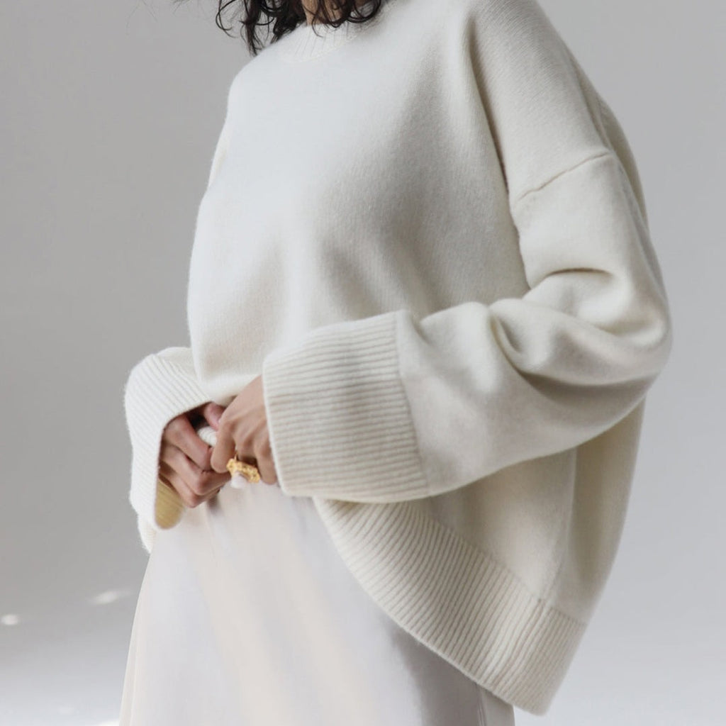 Women's oversized crew neck sweater in ivory, view 2
