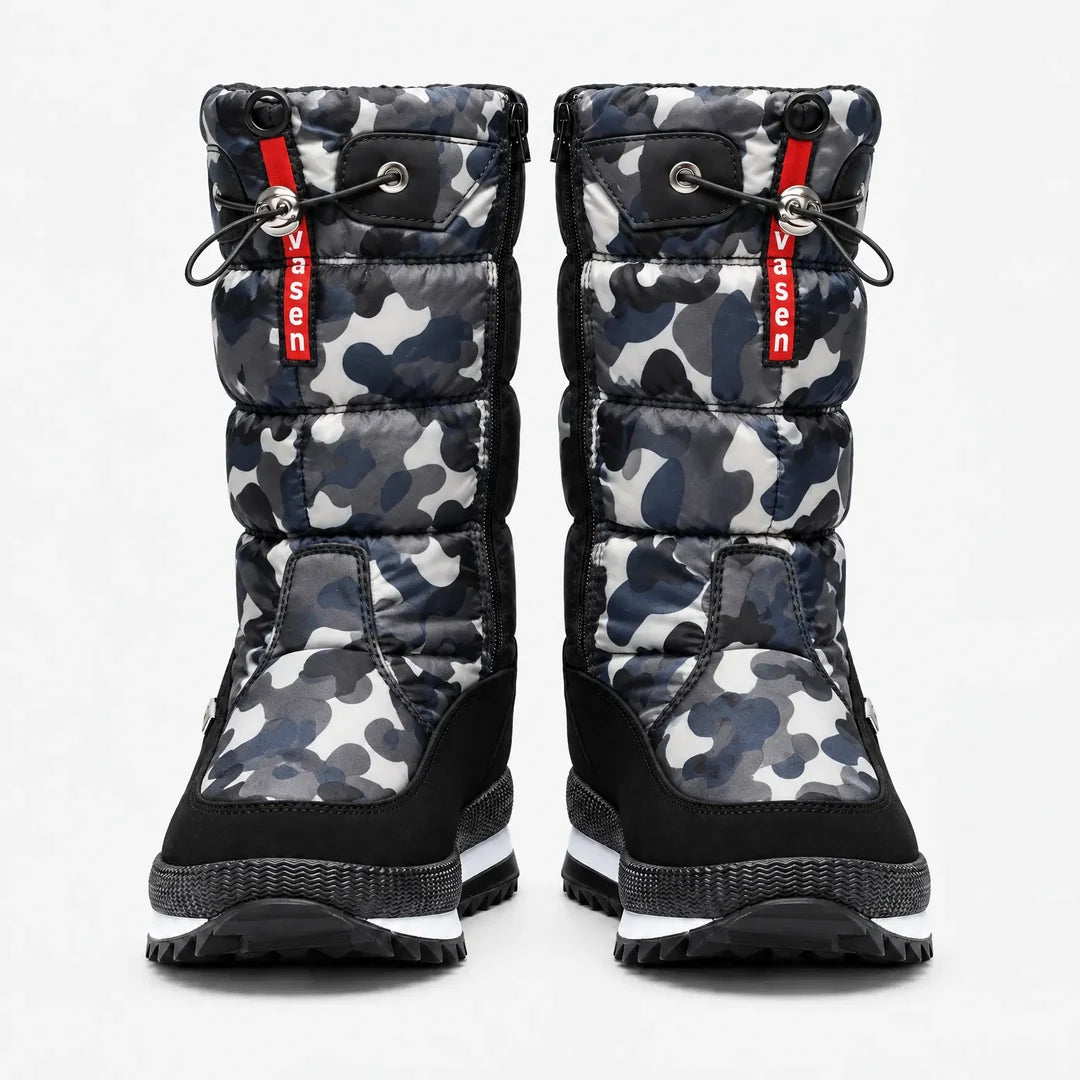 Women's grey camo quilted snow boots