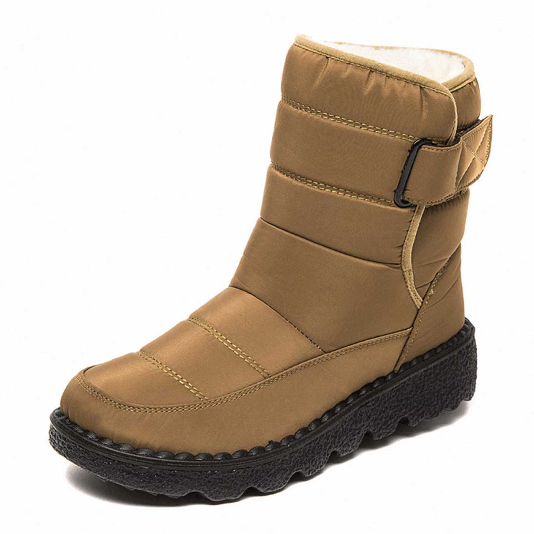 Women's khaki quilted snow boot with strap