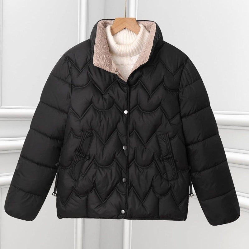 Women's short quilted jacket with stand collar in black