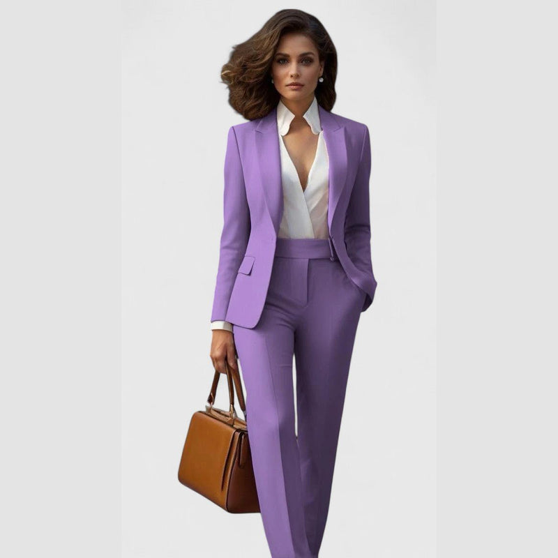 Women's blazer and trousers set in lilac