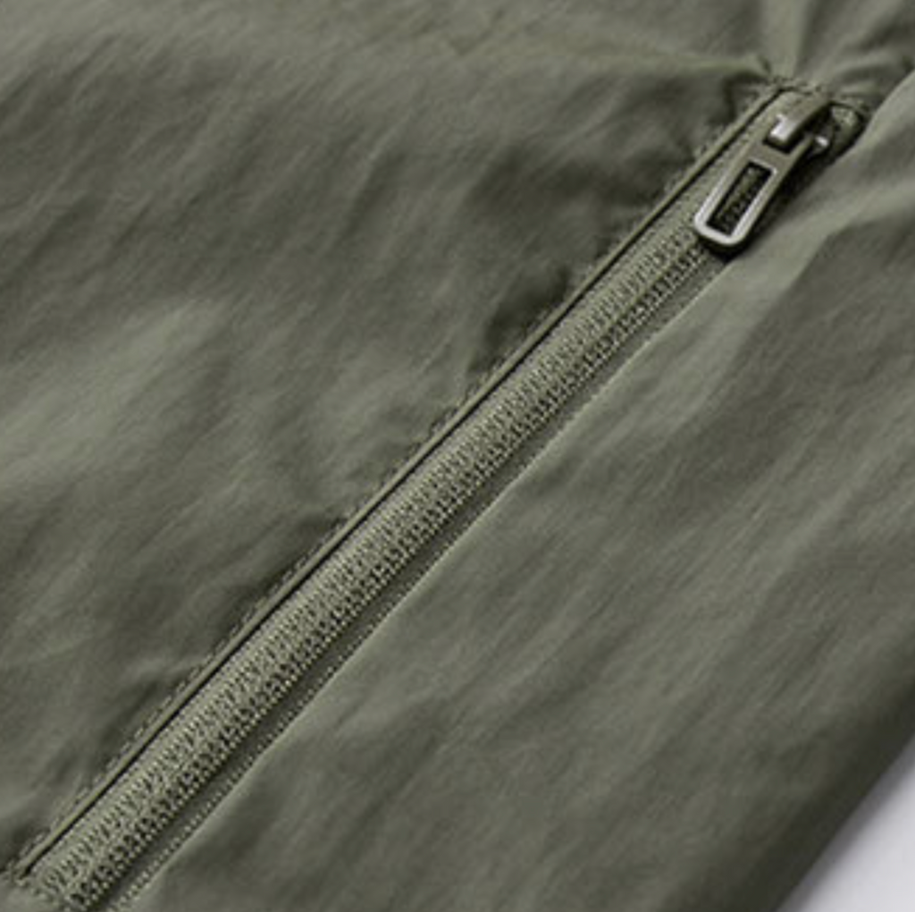 Men's Lightweight Hooded Jacket for Everyday Outdoor Wear