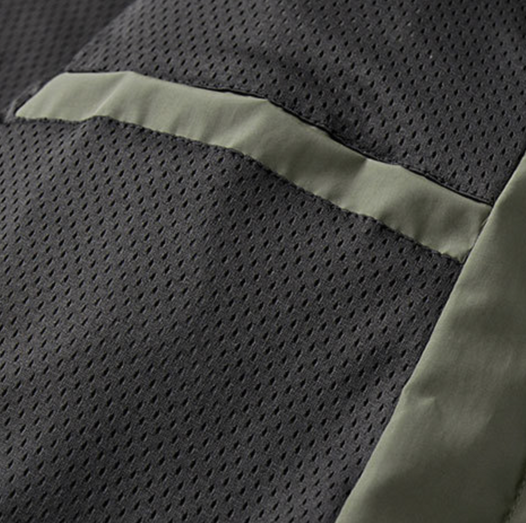 Men's Lightweight Hooded Jacket for Everyday Outdoor Wear